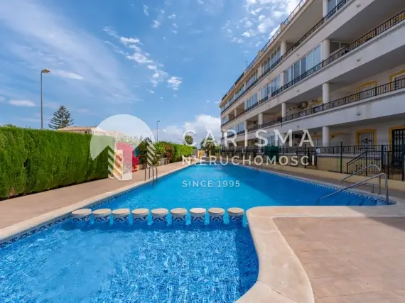 Odnowiony apartament z dużym tarasem w Playa Flamenca blisko plaży i Zenia Boulevard 1