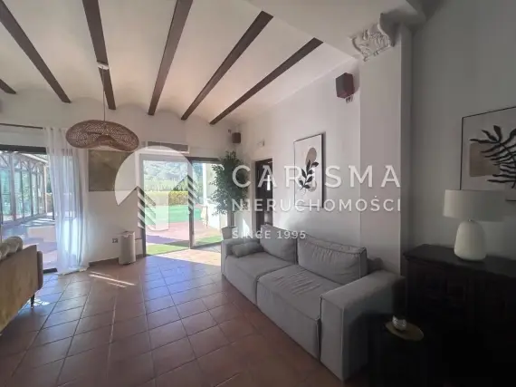 (27) Boutique hotel z basenem i widokiem na góry w Finestrat, Costa Blanca na sprzedaż