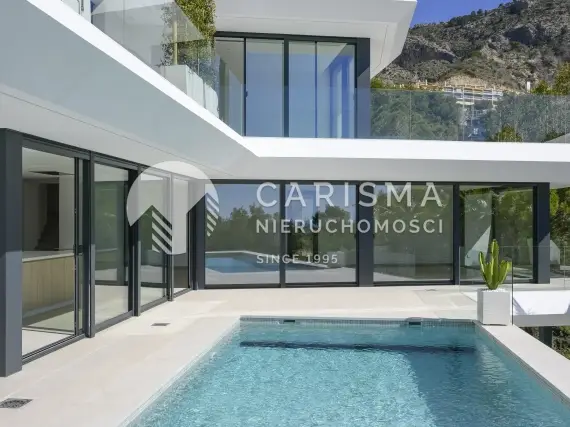 (12) Luksusowa willa z panoramicznym widokiem na morze i przybrzeżne miasteczka, Altea