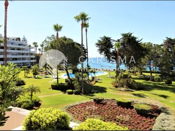 Luksusowy apartament w pierwszej linii brzegowej, Estapona, Costa del Sol 2