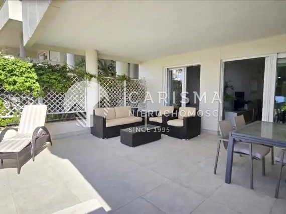 (12) Luksusowy apartament w pierwszej linii brzegowej, Estapona, Costa del Sol