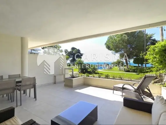 (16) Luksusowy apartament w pierwszej linii brzegowej, Estapona, Costa del Sol