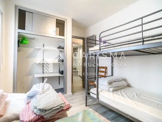 (17) Wyremontowany apartament blisko morza w Torrevieja z tarasem i bocznym widokiem na morze