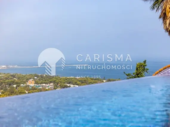 (5) Śródziemnomorska willa z panoramicznym  widokiem na morze w Denii na Costa Blanca