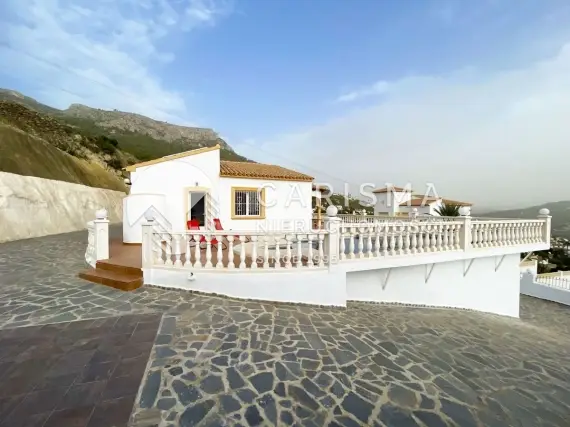 (28) Willa na sprzedaż w Calpe (Cucarres) – panoramiczny widok na morze i góry