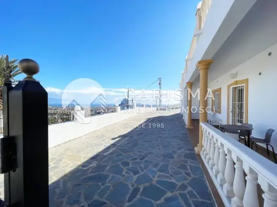 (29) Willa na sprzedaż w Calpe (Cucarres) – panoramiczny widok na morze i góry