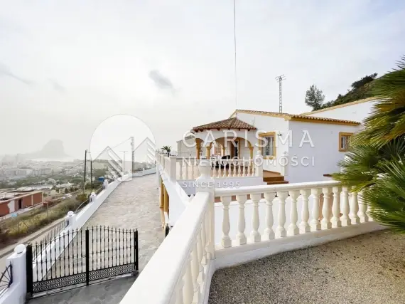 (33) Willa na sprzedaż w Calpe (Cucarres) – panoramiczny widok na morze i góry
