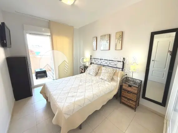 (17) Apartament 100 m od plaży z dużym tarasem i widokiem na morze w Calpe