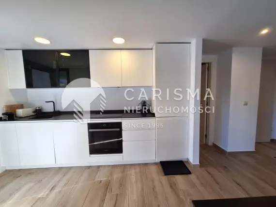 (5) Nowoczesny apartament po remoncie z basenem