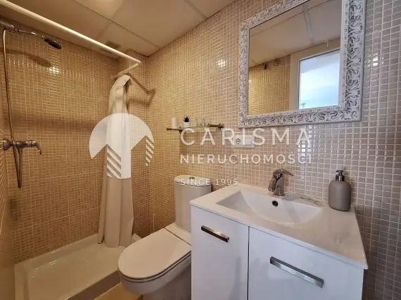(13) Nowoczesny apartament po remoncie z basenem