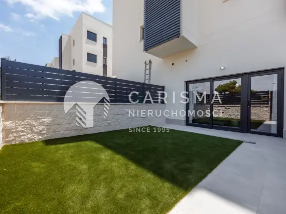 (16) Apartament inwestycyjny z licencją turystyczną – Villajoyosa, Costa Blanca