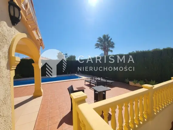 (59) Urocza willa w pobliżu wszelkich dogodności w Calpe