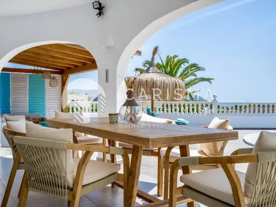 Odnowiona willa z panoramicznym widokiem na morze na sprzedaż – Moraira, Costa Blanca 1