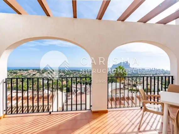 Bungalow z widokiem na morze i tarasem w Calpe | 7 basenów | miejsce parkingowe | Costa Blanca 1