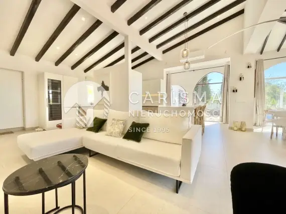 (16) Elegancka willa w El Planet, Altea z apartamentem gościnnym i widokiem na morze