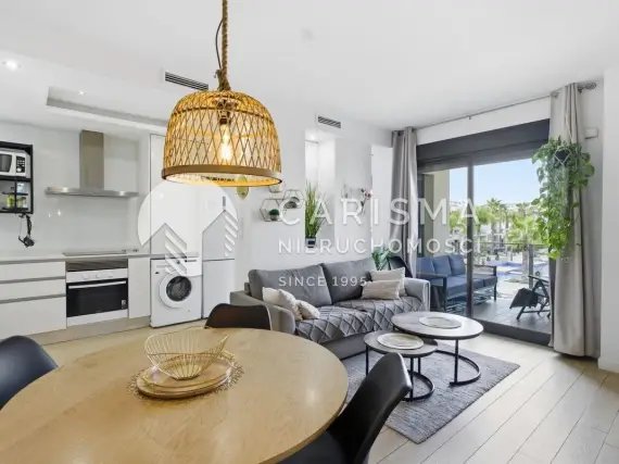 Nowoczesny apartament w Orihuela Costa z tarasem, basenem i wyposażeniem, La Zenia 2