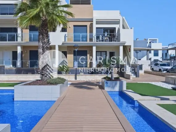 (32) Nowoczesny apartament w Orihuela Costa z tarasem, basenem i wyposażeniem, La Zenia