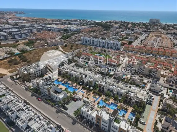 (39) Nowoczesny apartament w Orihuela Costa z tarasem, basenem i wyposażeniem, La Zenia
