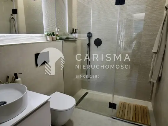 (15) Nowe bungalowy w Pilar de la Horadada z parkingiem i tarasem dachowym na Costa Blanca