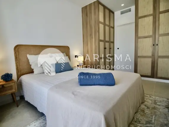 (17) Nowe bungalowy w Pilar de la Horadada z parkingiem i tarasem dachowym na Costa Blanca