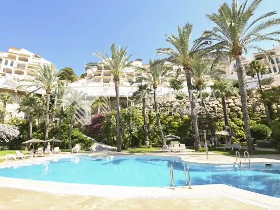 (40) Odremontowany apartament z panoramicznym widokiem na morze – Mascarat, Altea