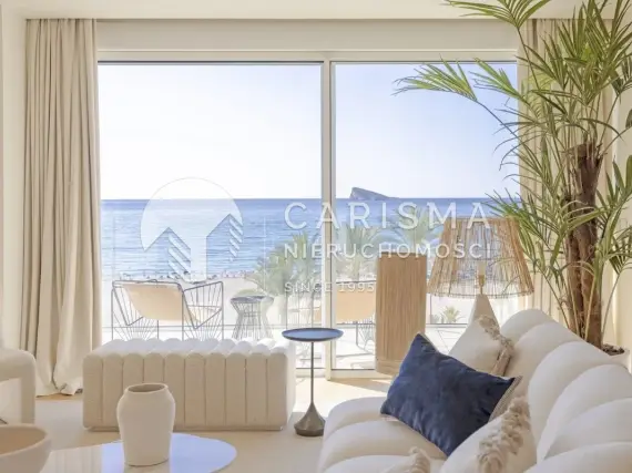 (4) Luksusowe apartamenty przy plaży w La Cala de Benidorm z widokiem na morze, basenem infinity
