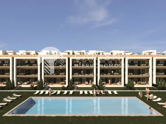 Apartamenty przy polu golfowym La Serena z ogrodem lub tarasem dachowym w Los Alcázares 1