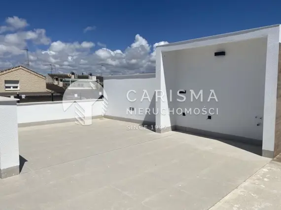 (10) Nowe bungalowy w San Pedro del Pinatar z prywatnym basenem, ogrodem i blisko plaży
