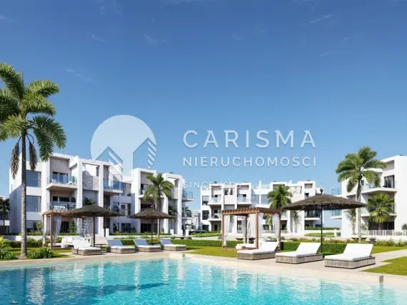 Apartamenty przy polu golfowym blisko morza i Los Alcázares – baseny, SPA i siłownia w Hiszpanii 1