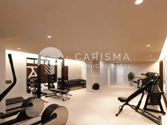 (8) Apartamenty przy polu golfowym blisko morza i Los Alcázares – baseny, SPA i siłownia w Hiszpanii
