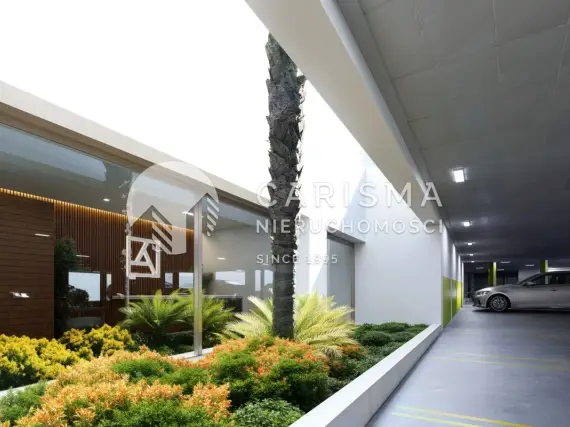 (9) Apartamenty przy polu golfowym blisko morza i Los Alcázares – baseny, SPA i siłownia w Hiszpanii