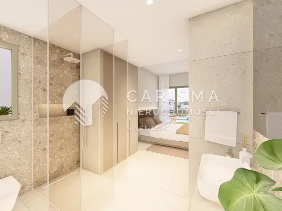 (15) Apartamenty przy polu golfowym blisko morza i Los Alcázares – baseny, SPA i siłownia w Hiszpanii