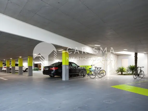 (38) Apartamenty przy polu golfowym blisko morza i Los Alcázares – baseny, SPA i siłownia w Hiszpanii