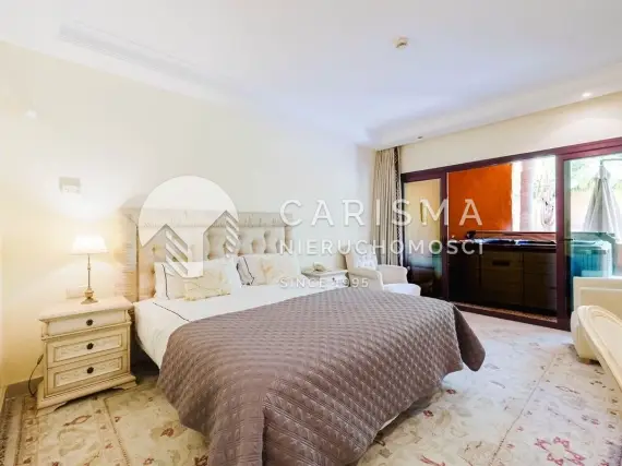(17) Luksusowy apartament w 5* hotelu, w pierwszej linii brzegowej, Estepona, Costa del Sol