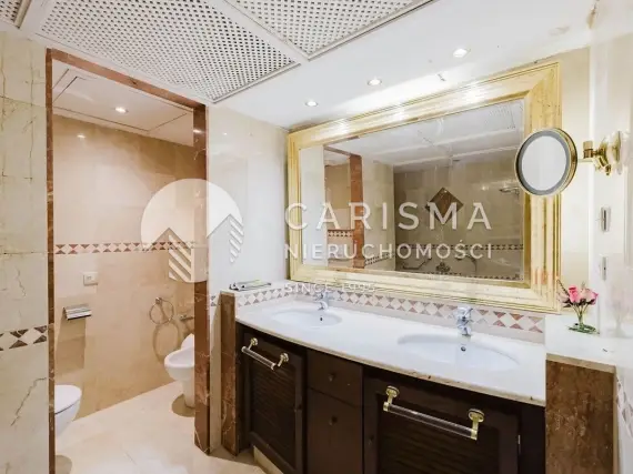 (20) Luksusowy apartament w 5* hotelu, w pierwszej linii brzegowej, Estepona, Costa del Sol