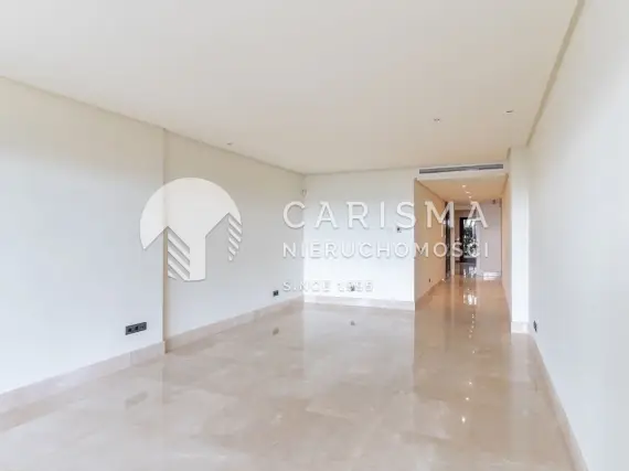 (13) Luksusowy apartament w pierwszej linii brzegowej, Estepona, Costa del Sol