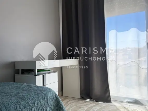 (21) Nowoczesny apartament w Villamartin | Taras dachowy | Prywatne miejsce w garażu | 3 baseny | Korty