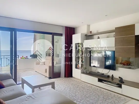Luksusowy apartament w pierwszej linii brzegowej w Esteponie na Costa del Sol 2