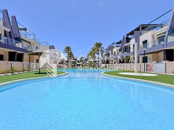 Nowoczesny penthouse 200m od plaży Higuericas, Torre de la Horadada, budynek 2019, umeblowane | SPA 1