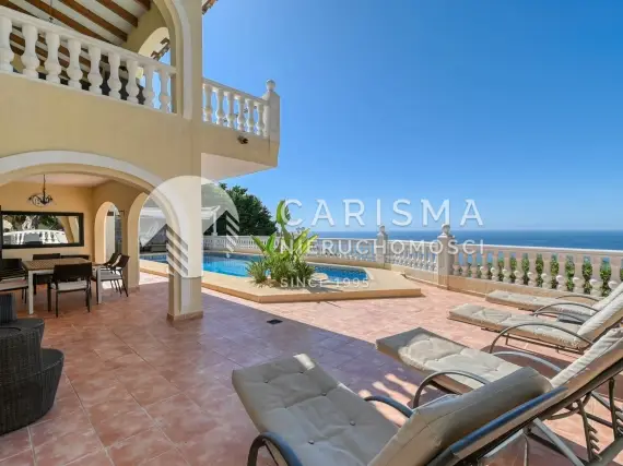 Luksusowa willa z panoramicznym widokiem na morze na luksusowym Altea Hills 1