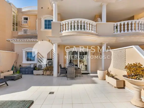(8) Apartament z tarasem 27 m² i widokiem na morze w Pórtico Mar, Guardamar del Segura