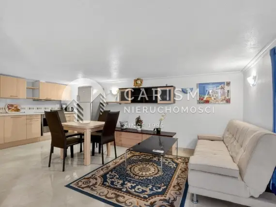 (27) Nowoczesny dom z basenem, apartamentem gościnnym i widokiem na Morze Śródziemne