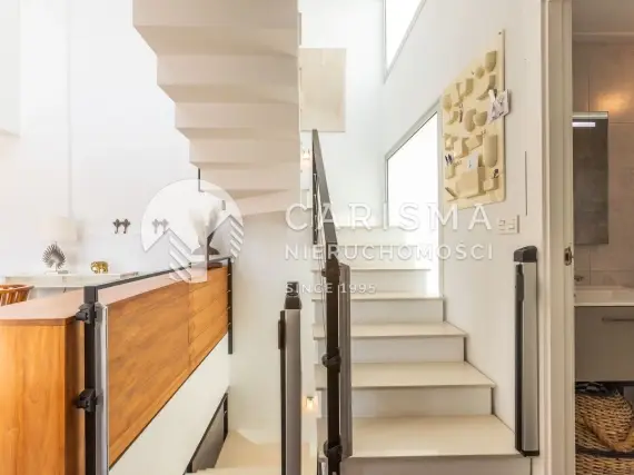 (17) Nowoczesny townhouse z basenem i tarasem dachowym w Aguas Nuevas, Torrevieja