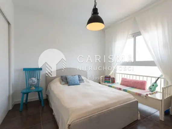 (20) Nowoczesny townhouse z basenem i tarasem dachowym w Aguas Nuevas, Torrevieja