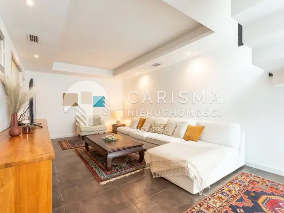 (40) Nowoczesny townhouse z basenem i tarasem dachowym w Aguas Nuevas, Torrevieja