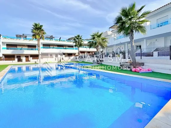 (31) Nowoczesny bliźniak 3 sypialnie z ogrodem i tarasem dachowym w Los Balcones, Torrevieja