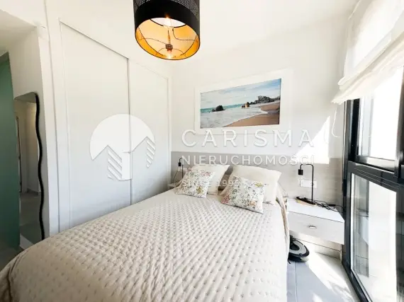 (22) Nowoczesny bungalow na ostatnim piętrze w Orihuela Costa z prywatnym tarasem dachowym