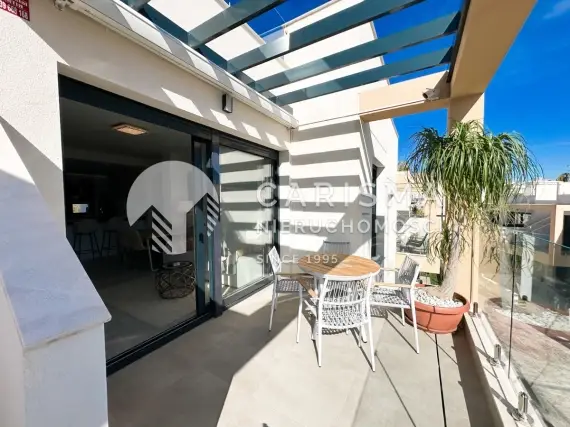(30) Nowoczesny bungalow na ostatnim piętrze w Orihuela Costa z prywatnym tarasem dachowym