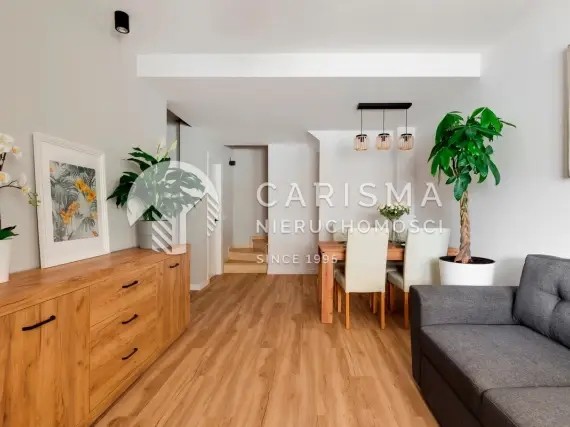 Odnowiony townhouse w Orihuela Costa z ogrodem, tarasem i basenem wspólnym – Punta Prima 2