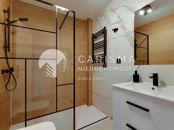 (15) Odnowiony townhouse w Orihuela Costa z ogrodem, tarasem i basenem wspólnym – Punta Prima